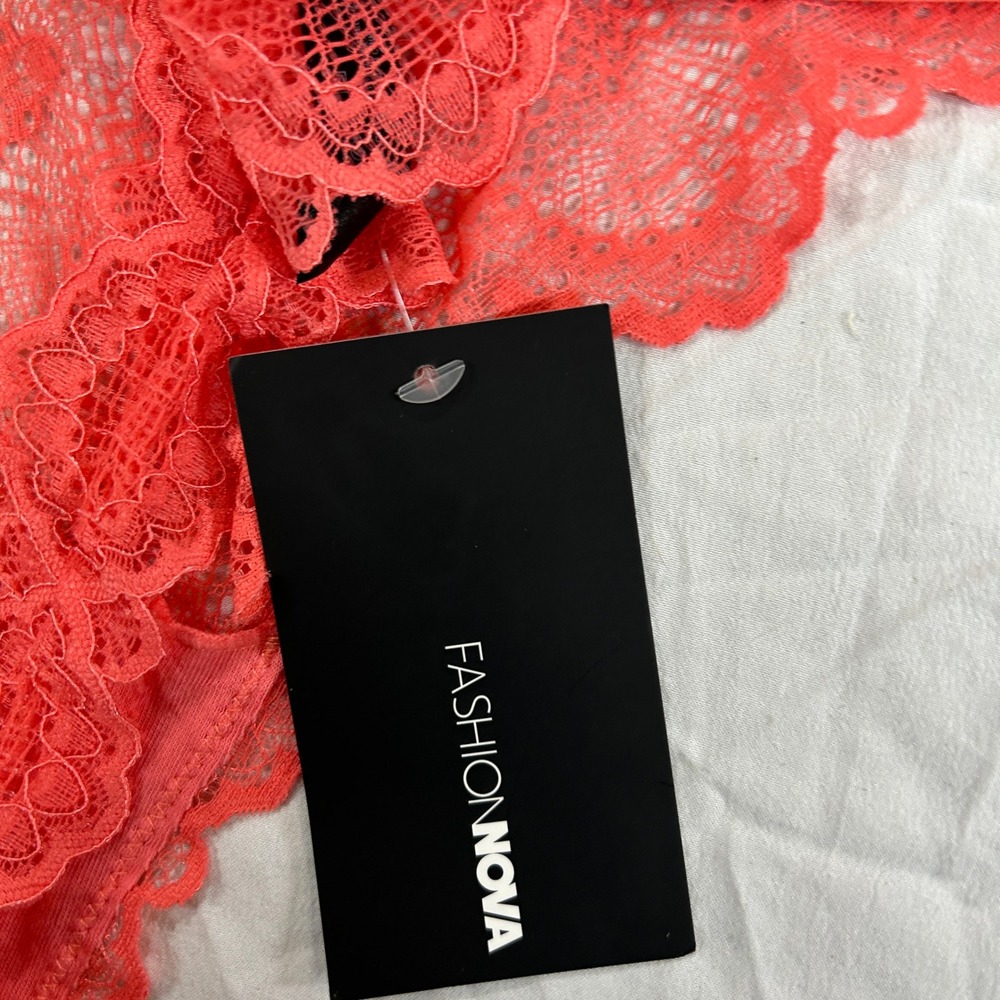 Fashion Nova Your Desire Is Mine Lace Teddy Coral Halter Lingerie S/M NEW - Picture 8 of 11